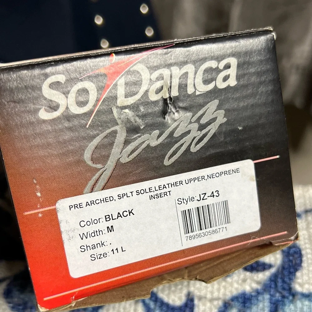 So Danca split sole jazz shoe